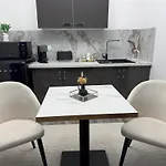 La Suite Genève Gaillard - Jacuzzi Privé&Séjour Luxe