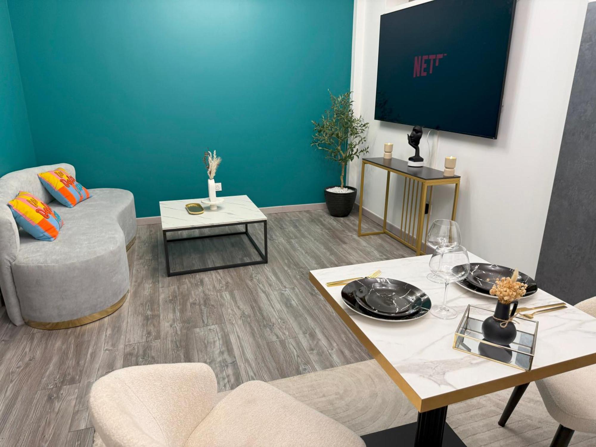 La Genève - Jacuzzi Privé&séjour Luxe