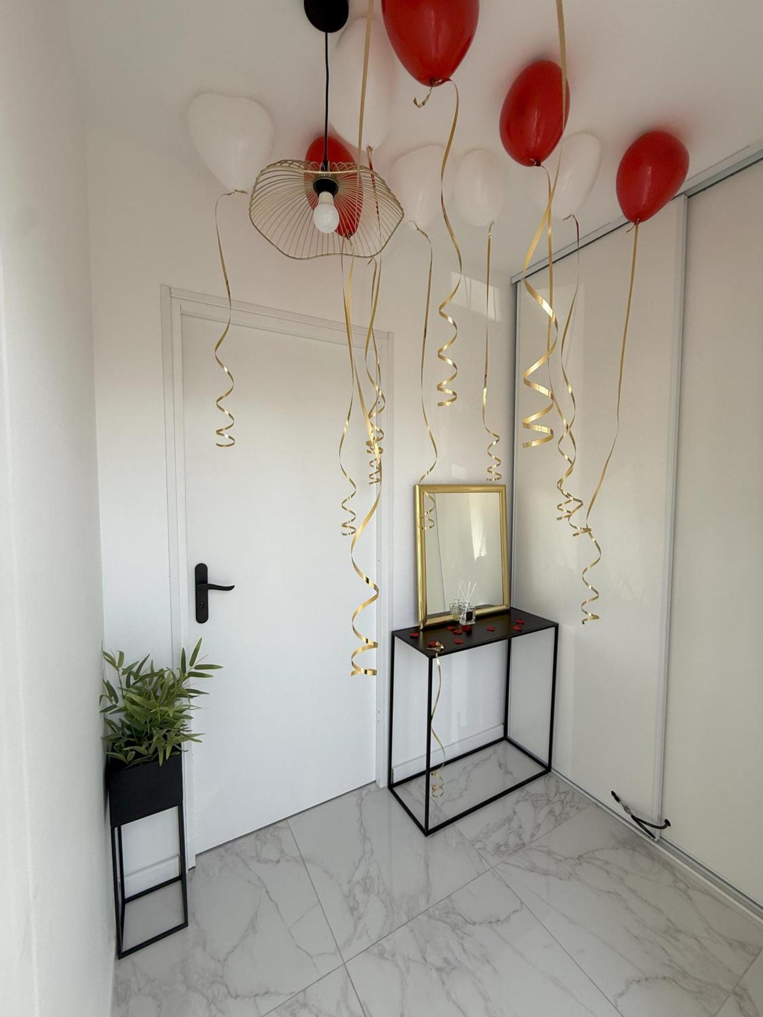 La Genève - Jacuzzi Privé&séjour Luxe *